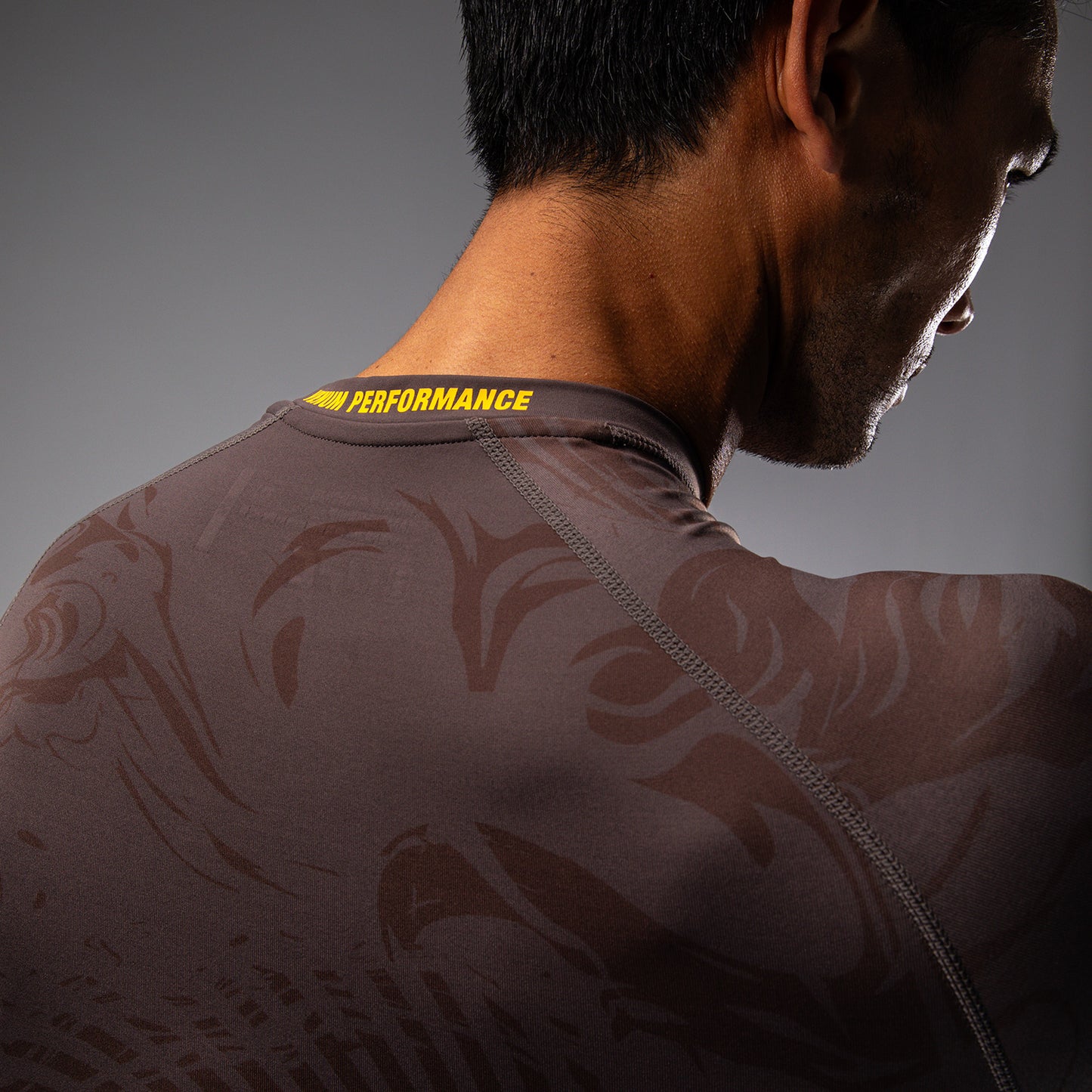 UFC Fusion by Venum Fight Week Men’s Performance Long Sleeve Rashguard - Earthen Brown
