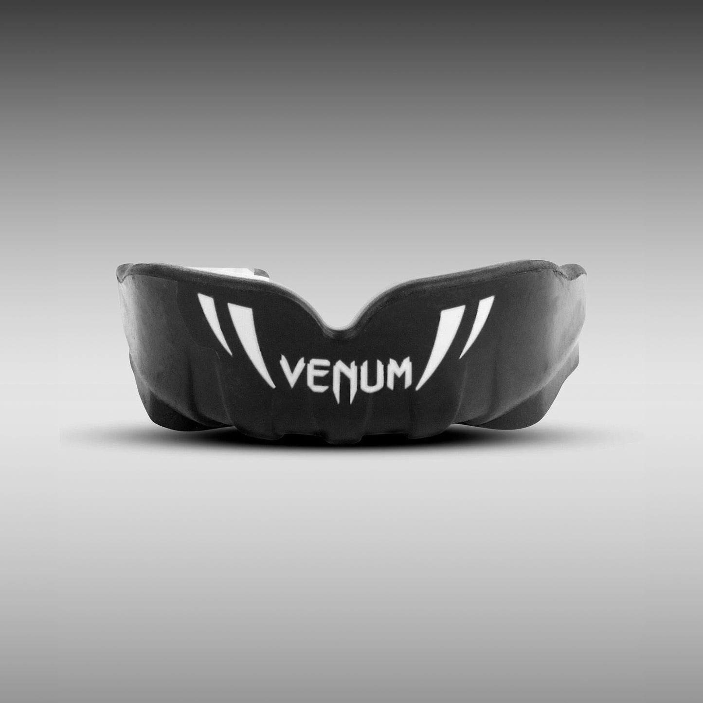 Venum Challenger Kids Mouthguard - Black/White
