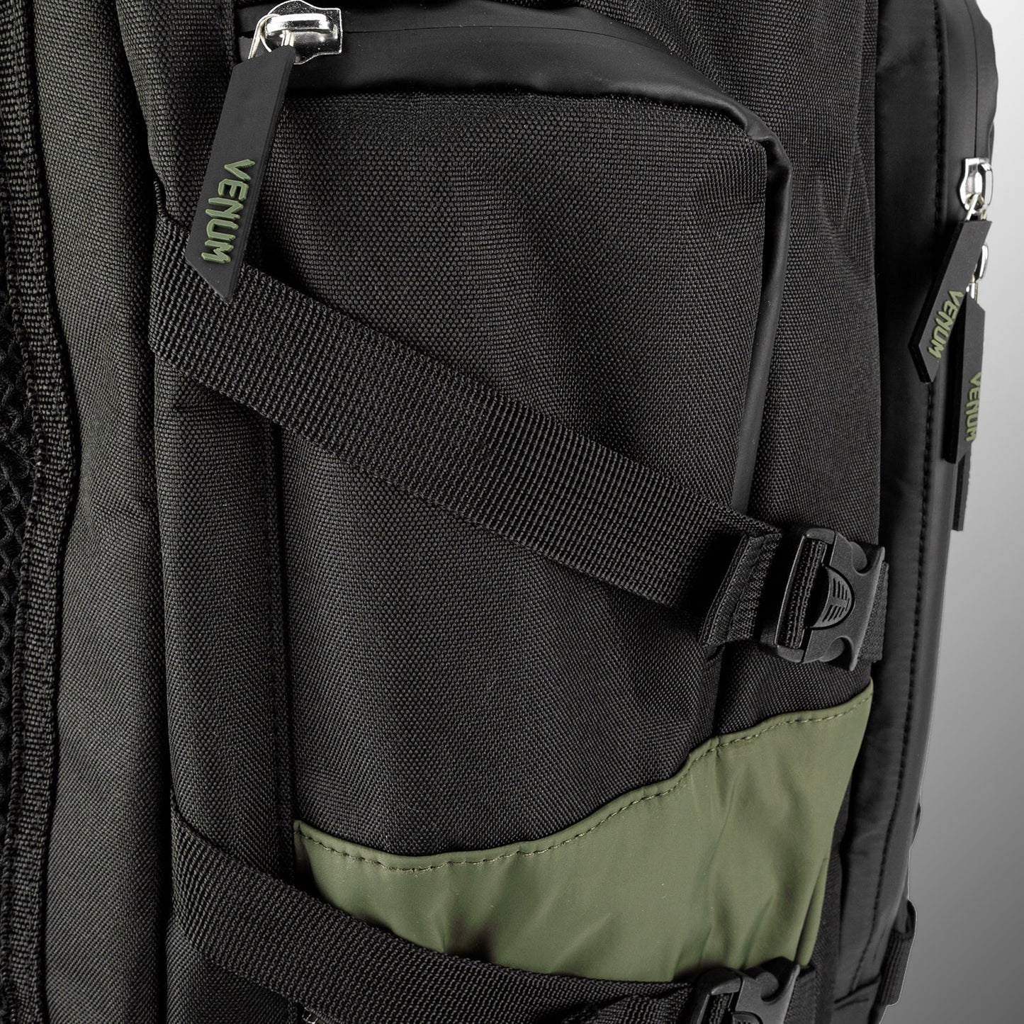 Venum Challenger Xtrem Evo BackPack (50-63L) - Khaki/Black