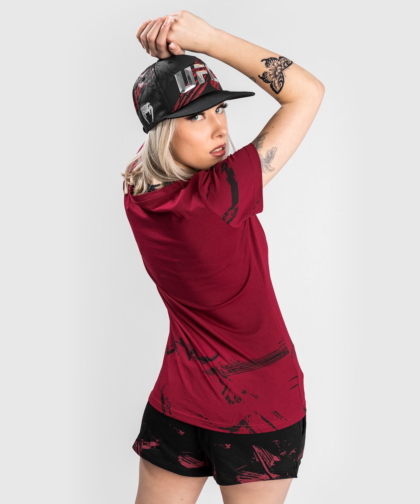 UFC Venum Authentic Fight Week Women’s 2.0 Short Sleeve T-Shirt - Red