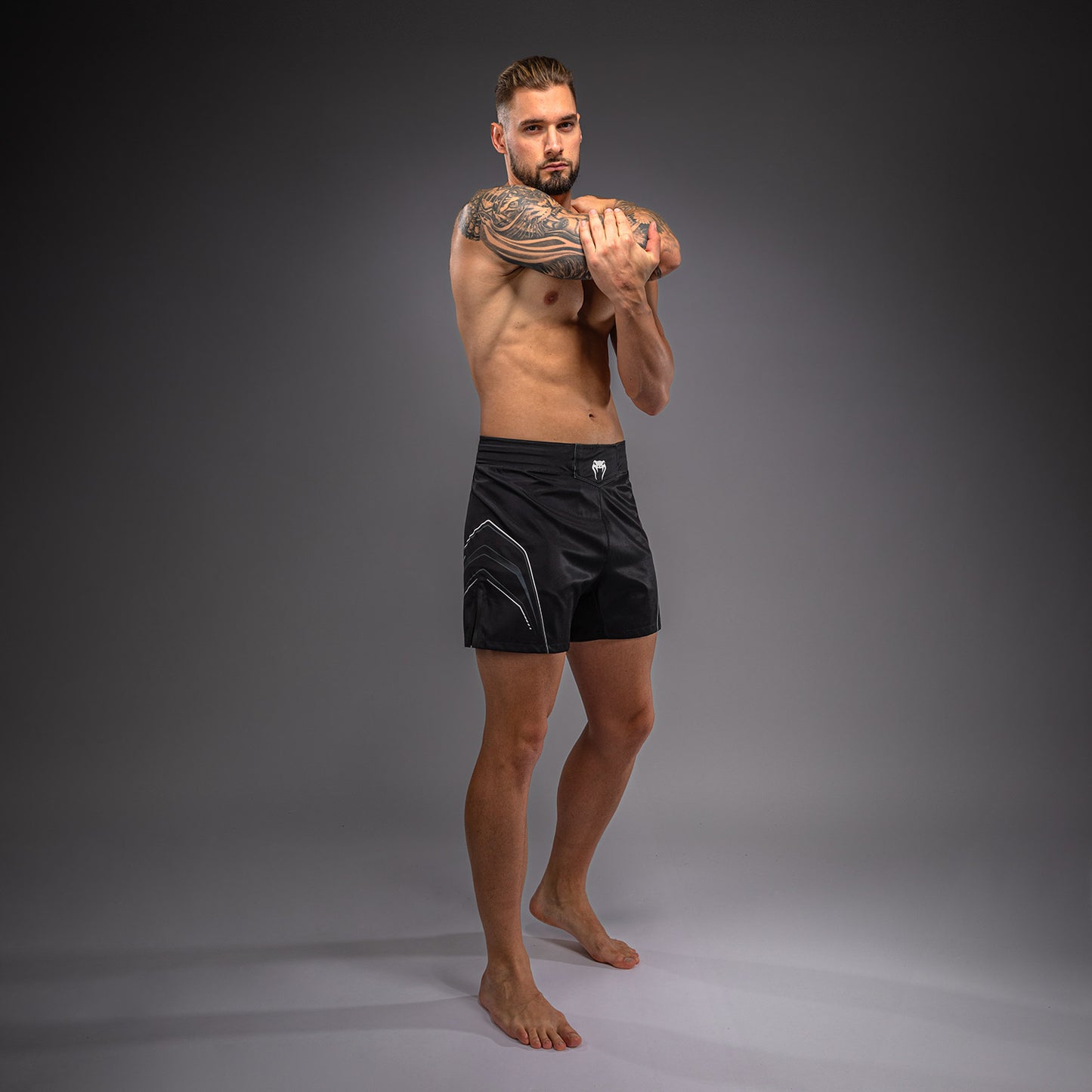 Venum Streamline Fightshorts - Black/White