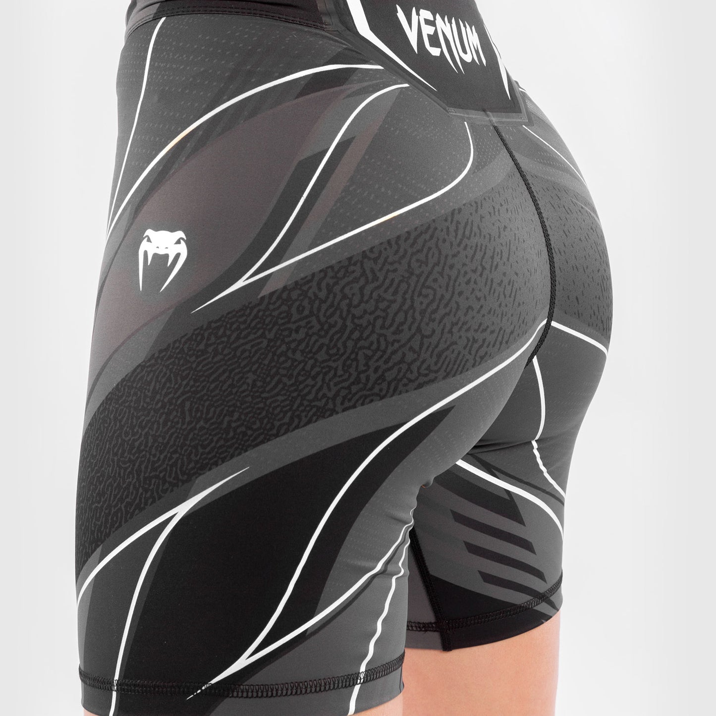 UFC Venum Authentic Fight Night Women's Vale Tudo Shorts - Long Fit - Black