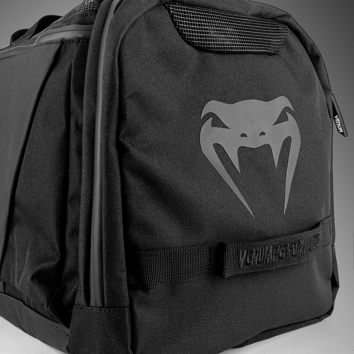 Venum Trainer Lite Evo Sports Bags (48L)