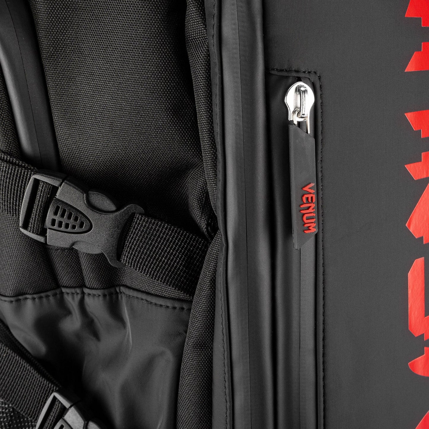 Venum Challenger Xtrem Evo BackPack (50-63L) - Black/Red