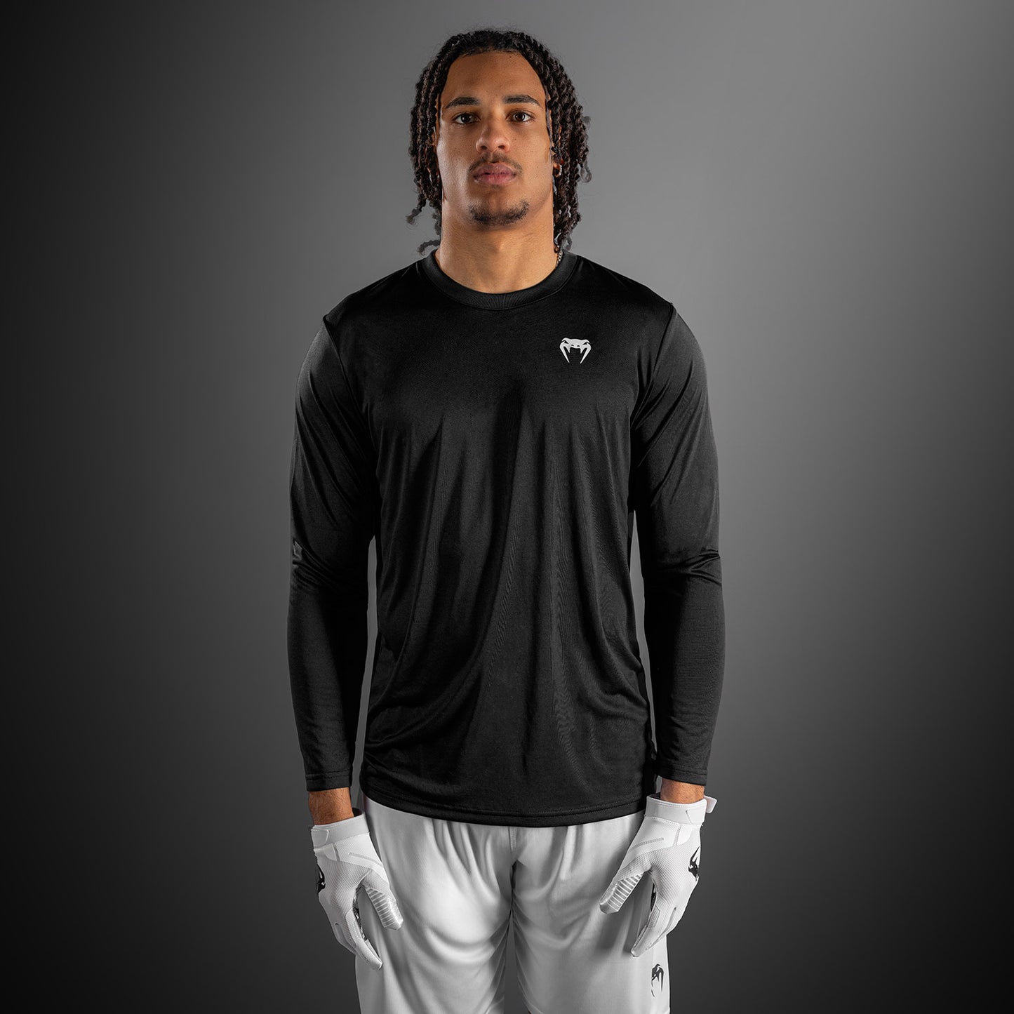 Venum Lineup Performance Long Sleeve T-Shirt - Black/White