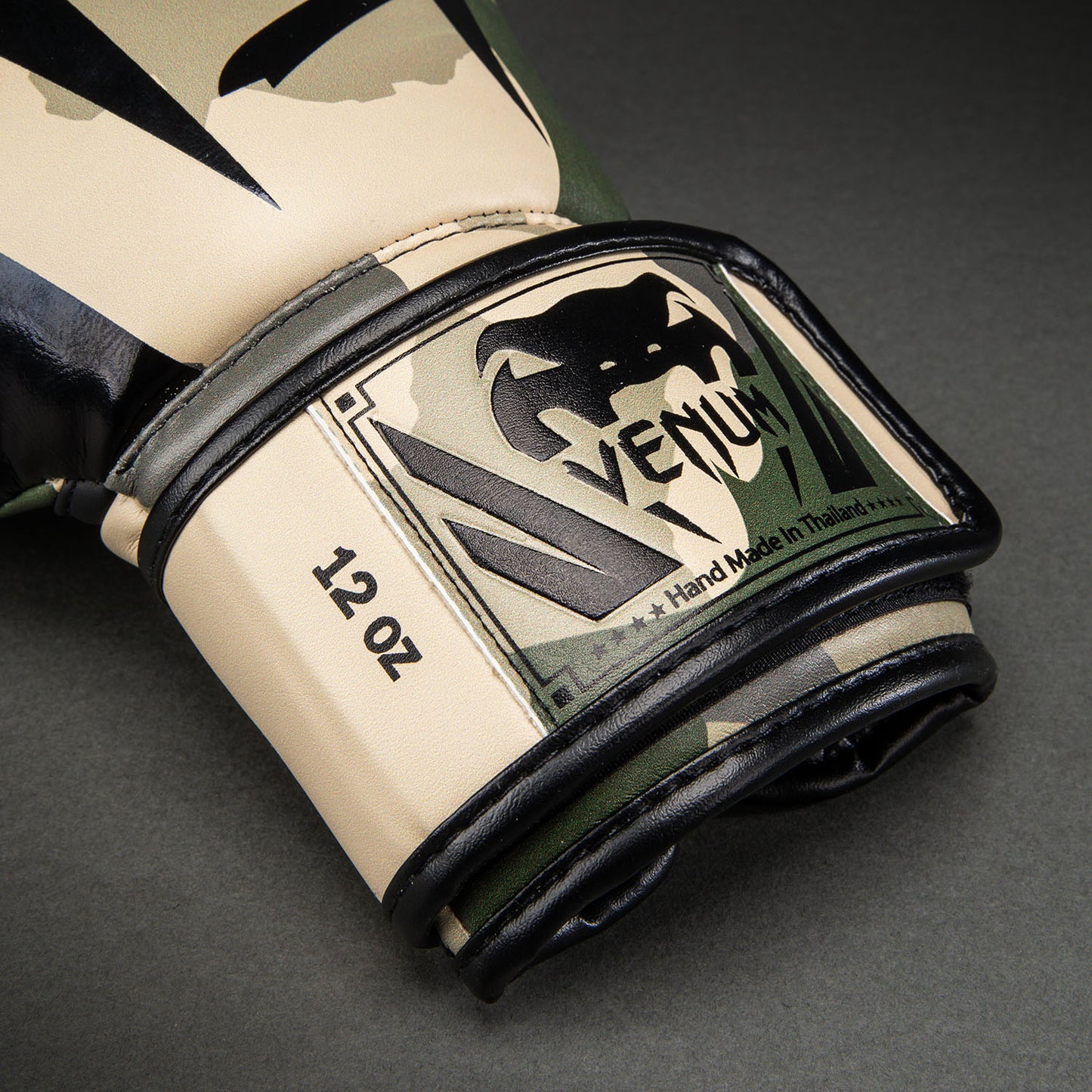 Venum Elite Camo Boxing Gloves - Khaki/ Off-White
