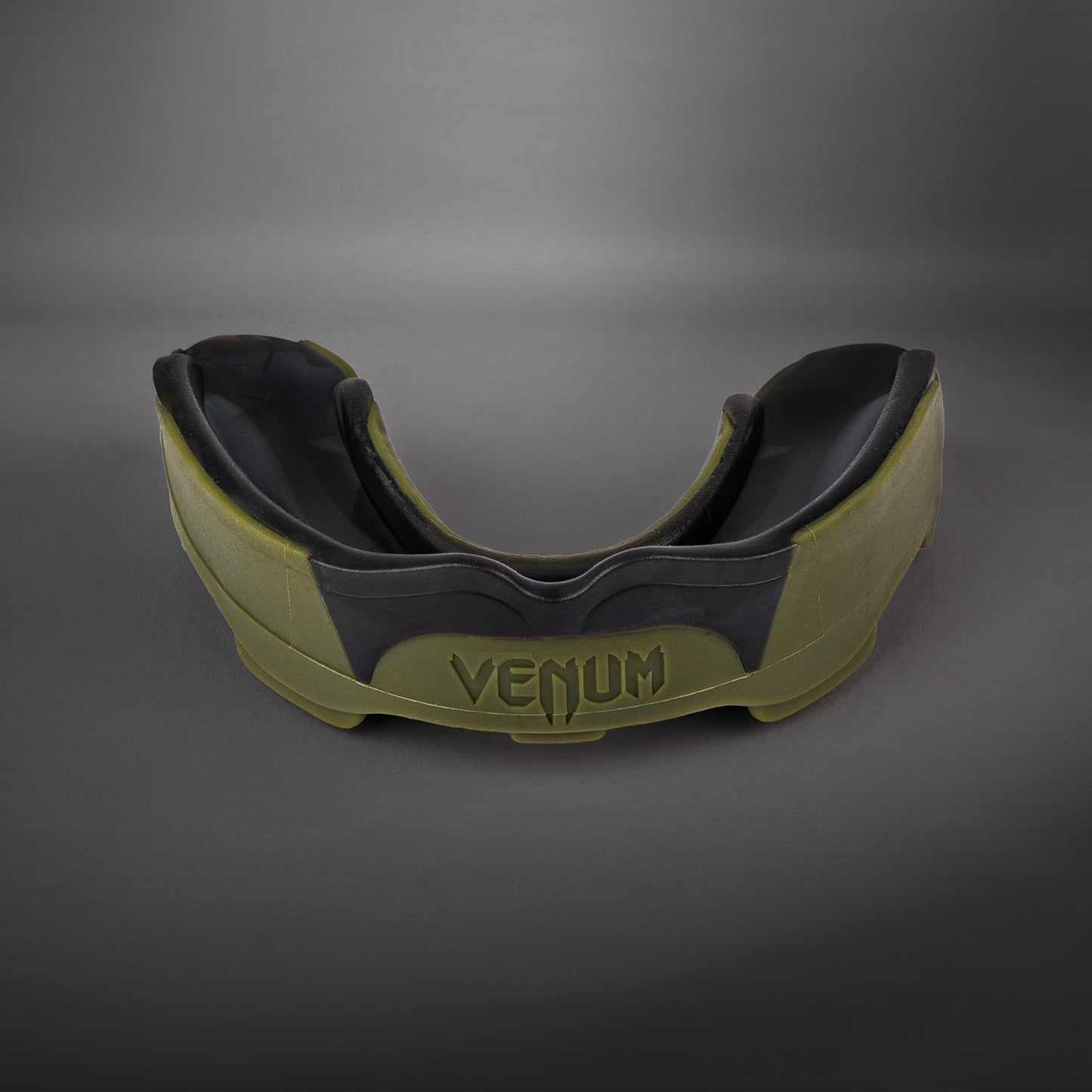 Venum Predator Mouthguard – Kaki/Black