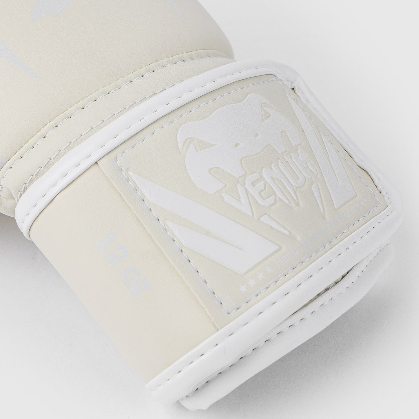 Venum Elite Boxing Gloves - White/Ivory