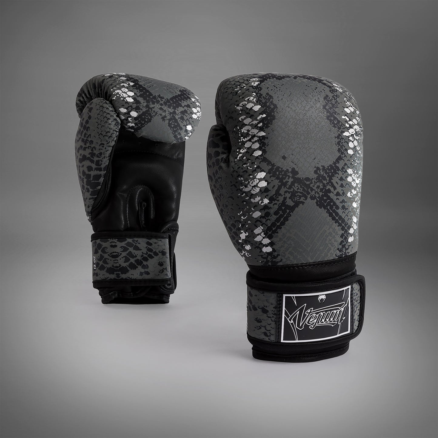 Venum Amazonia Boxing Gloves - Dark grey