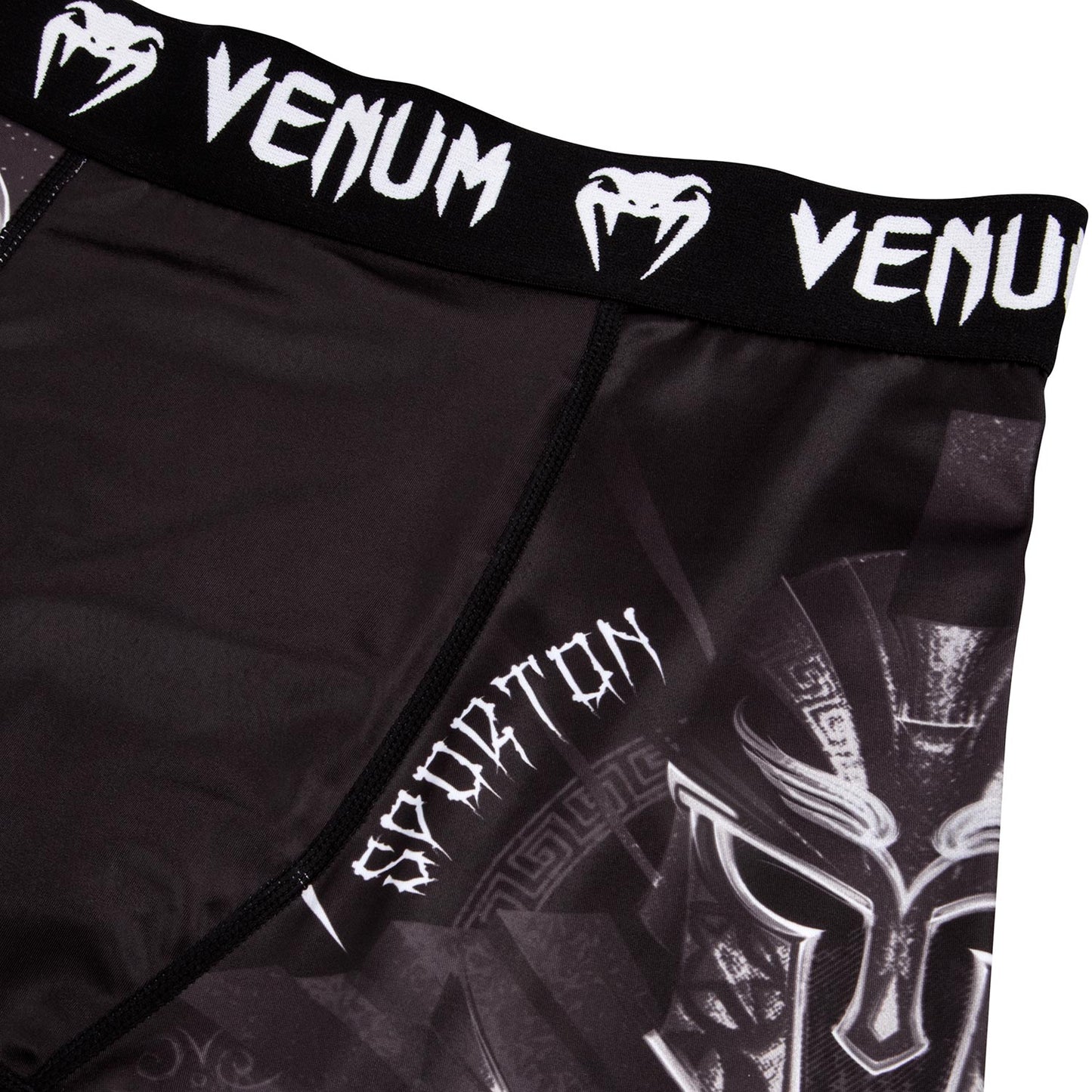 Vale Tudo Shorts Venum Gladiator 3.0 - Black/White
