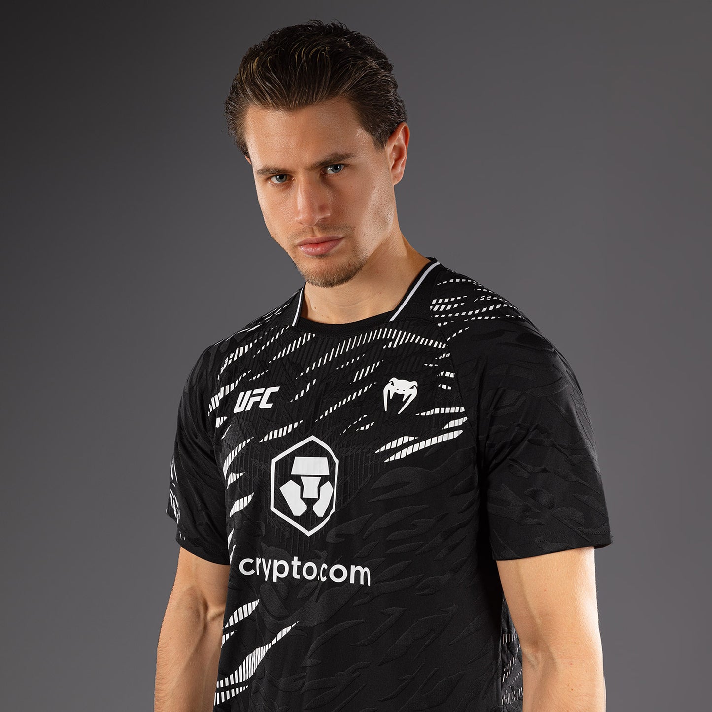 UFC Fusion by Venum Authentic Fight Night Men’s Walkout Jersey - Black