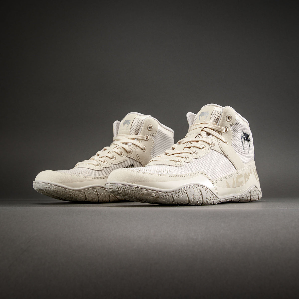 Venum Elite Wrestling Shoes - Beige