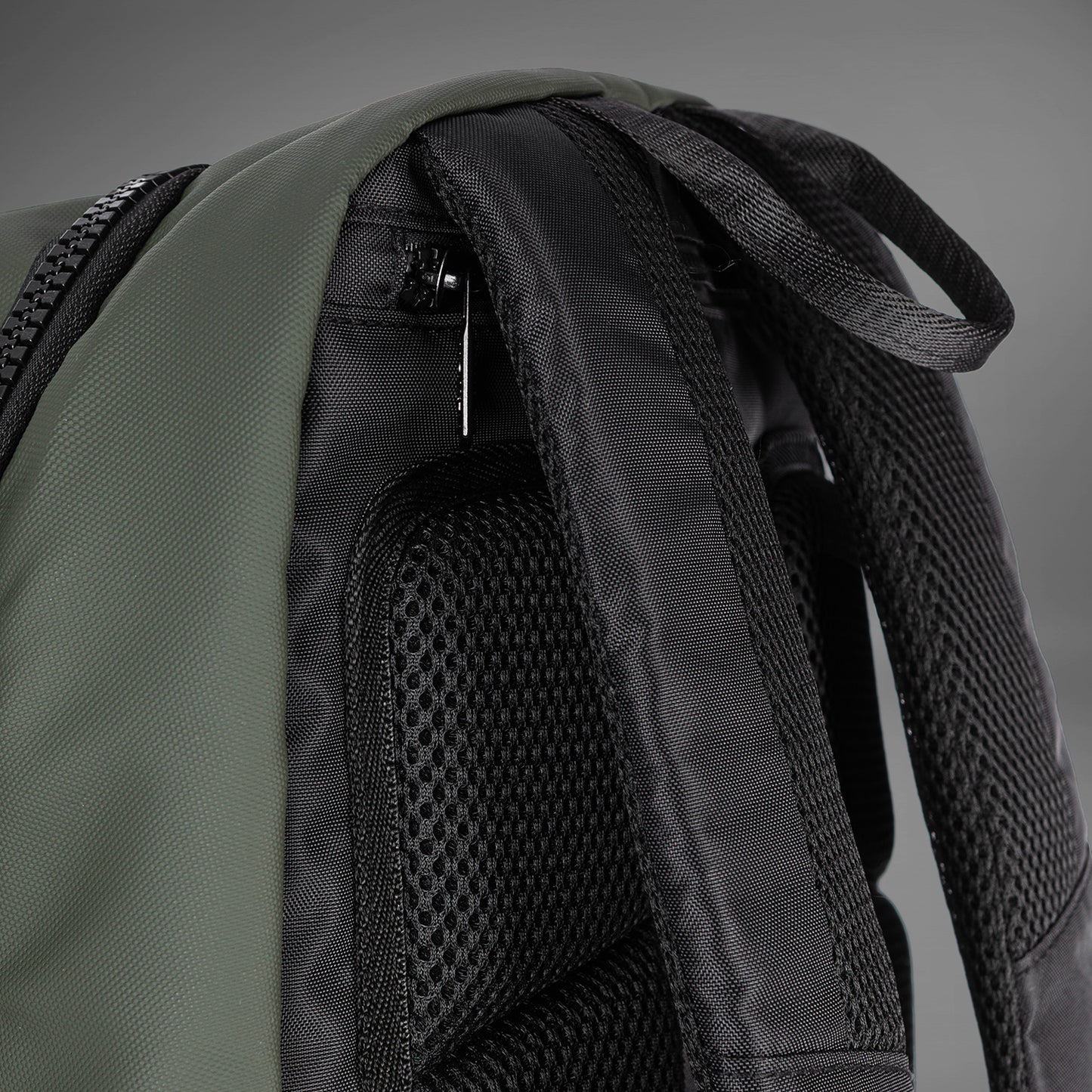 Venum Evo 2 Backpack (20-25L) - Black/Khaki