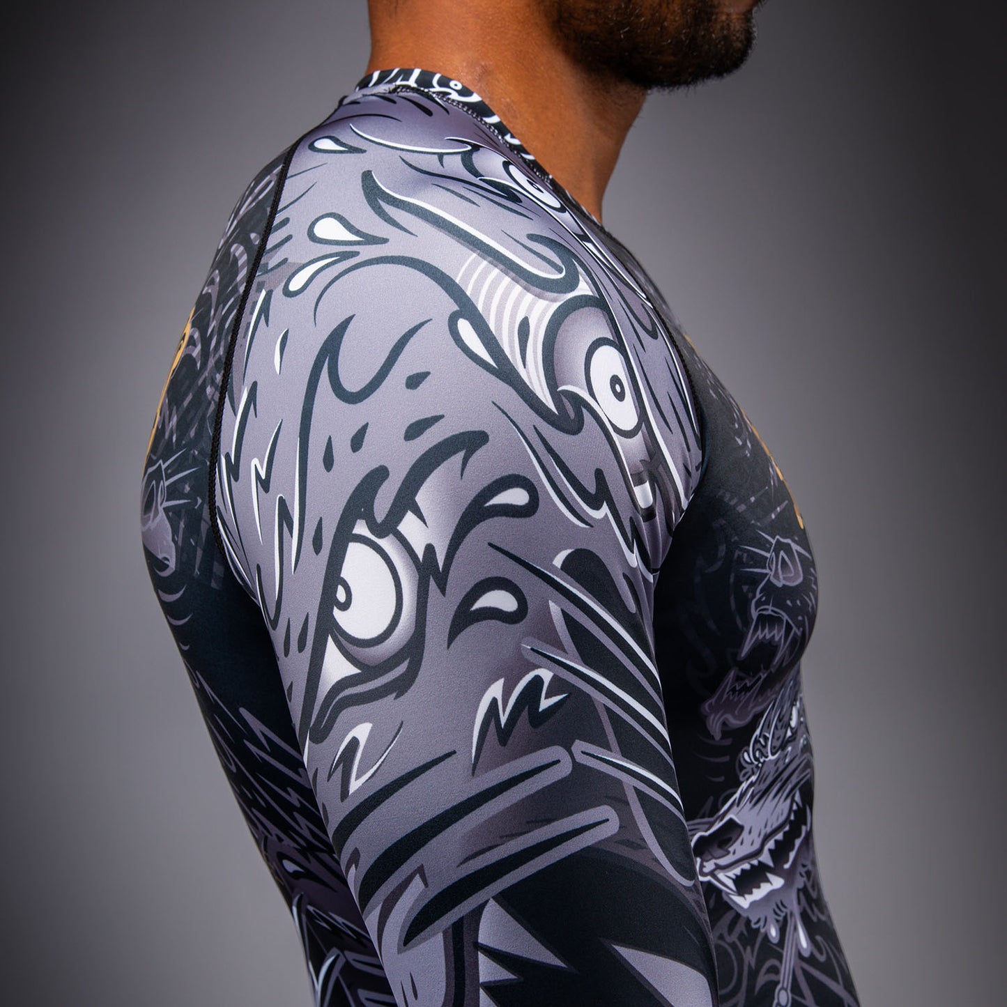 Venum Wolf Atak Long Sleeve Rashguard - Black/Grey