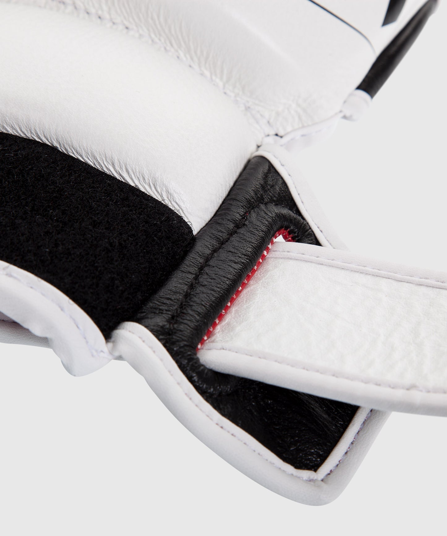 Venum Undisputed 2.0 MMA Gloves - Nappa Leather