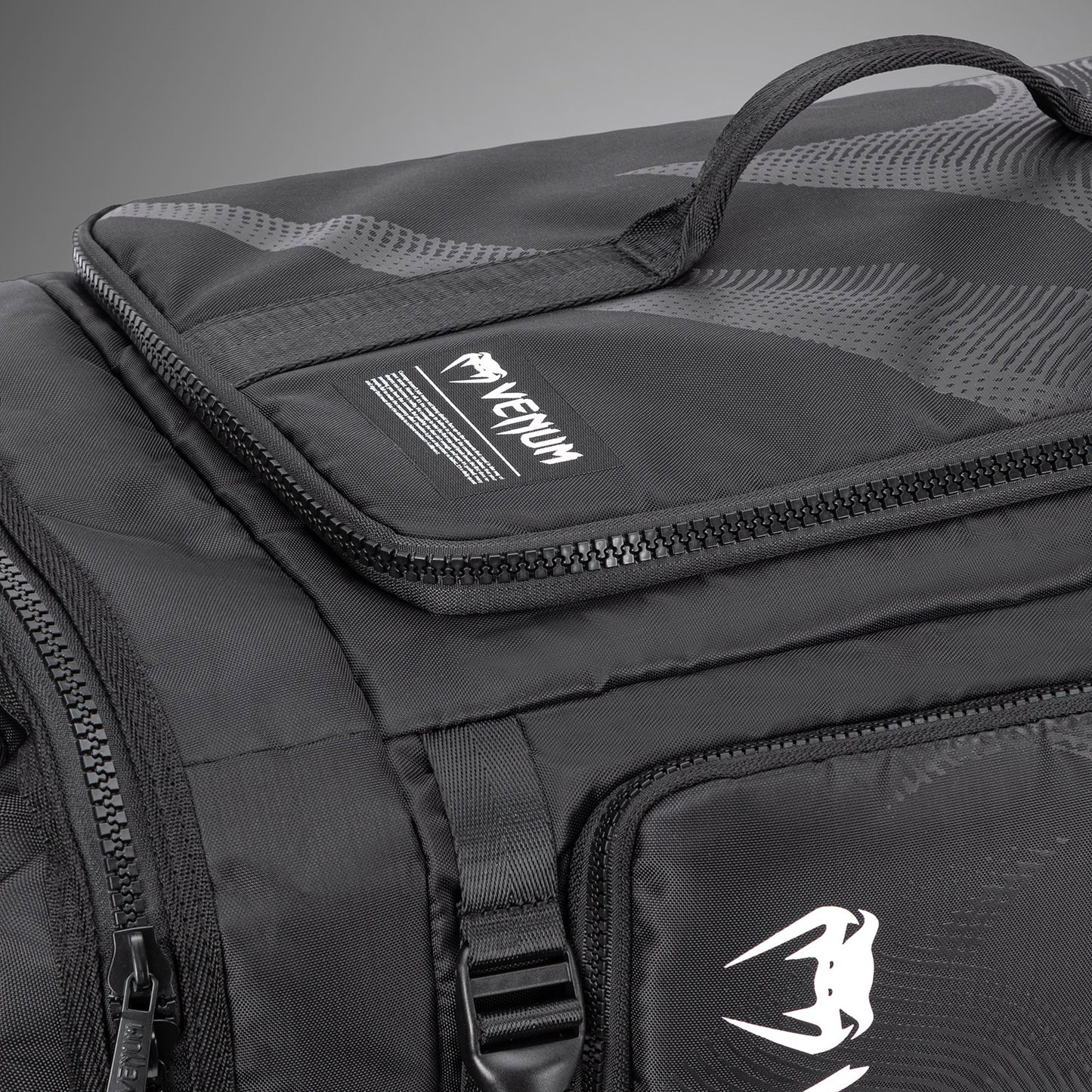 Venum Shockwave Convertible Sports Bag (48L) - Black