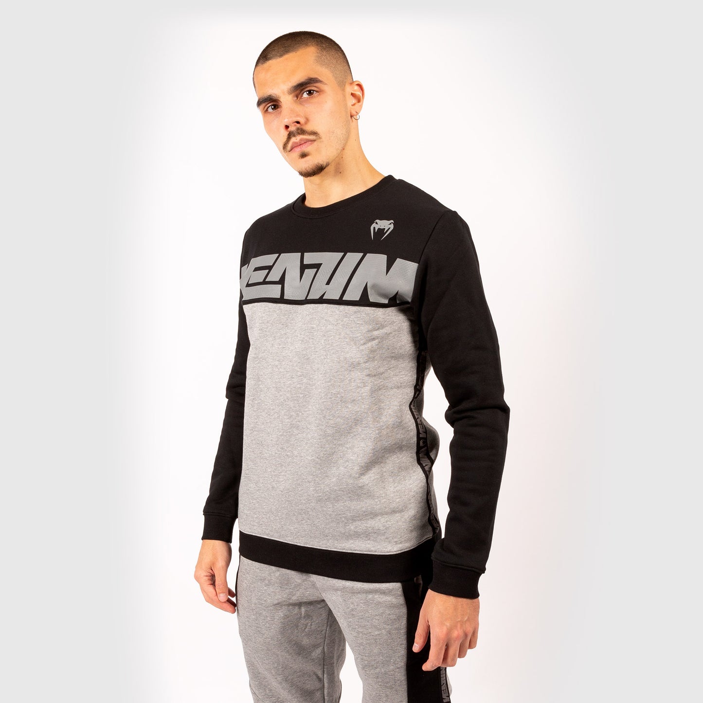 Venum Connect Crewneck Sweatshirt - Black/Dark heather Grey
