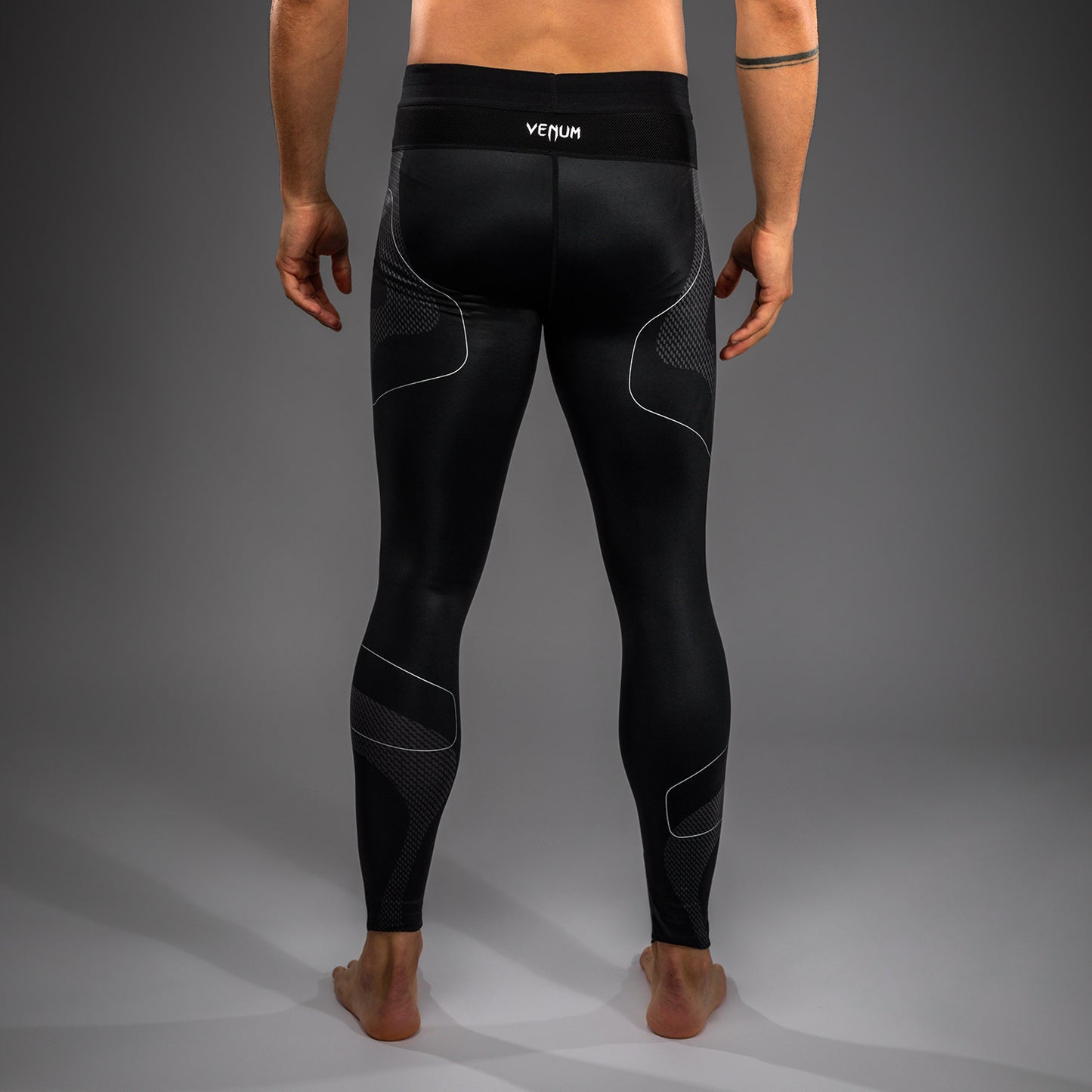 Venum Nexus Spats - Black/Silver
