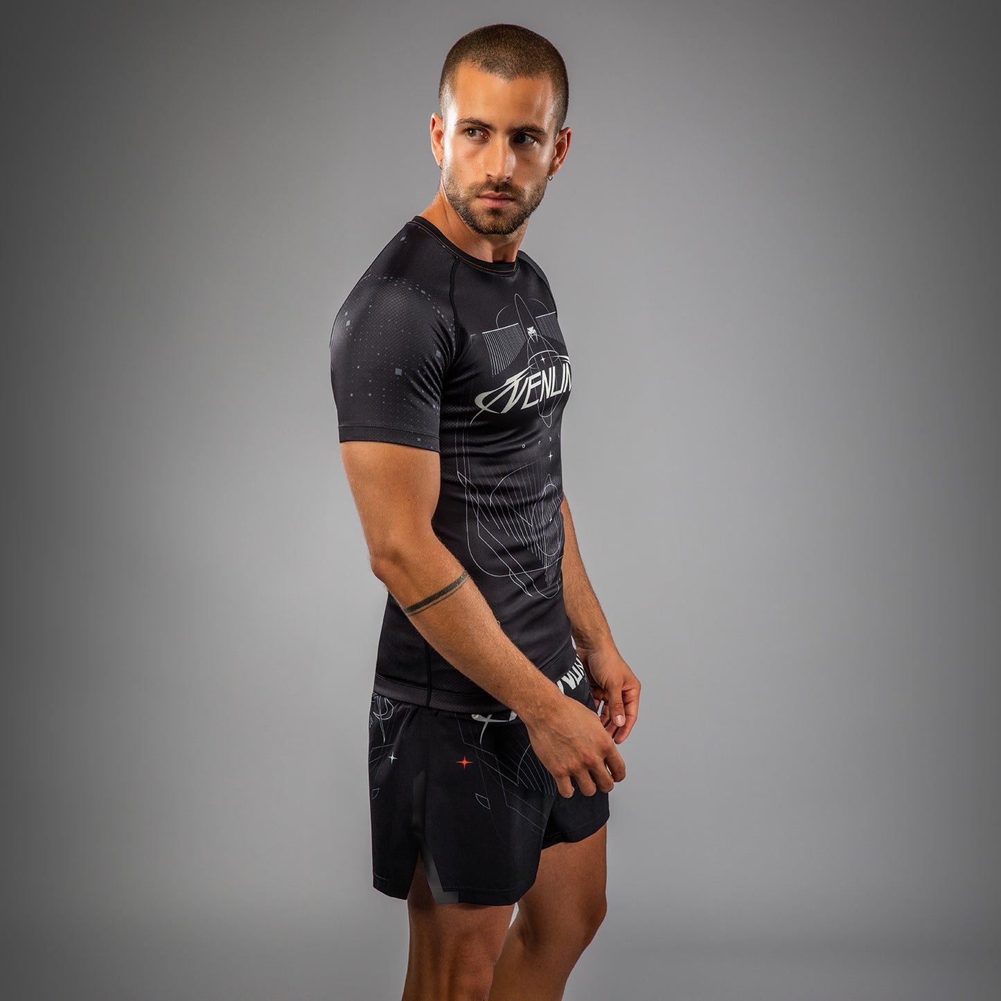 Venum Eclipse Short Sleeve Rashguard - Black/Ivory