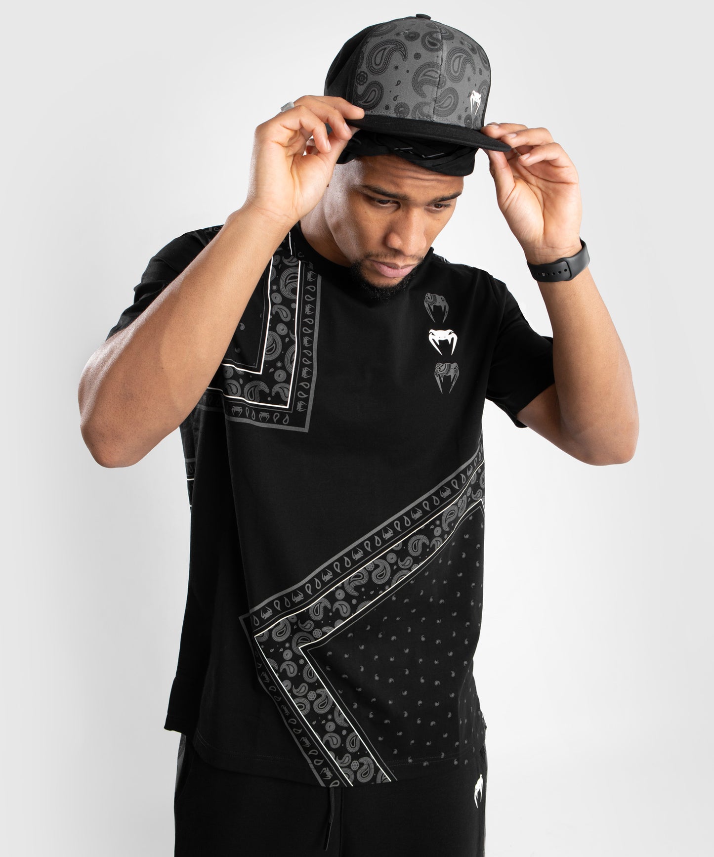 Venum Cali 34 Cap - Black