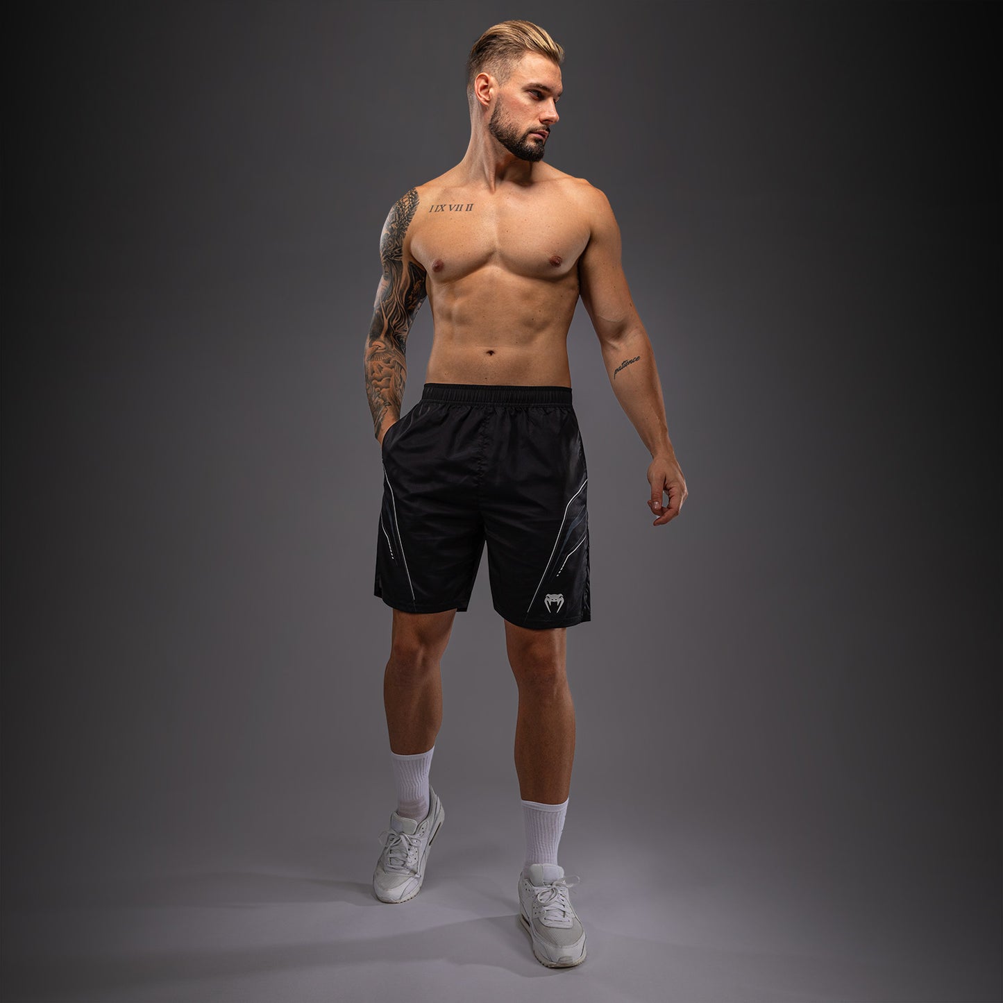 Venum Streamline Training Shorts - Black/White