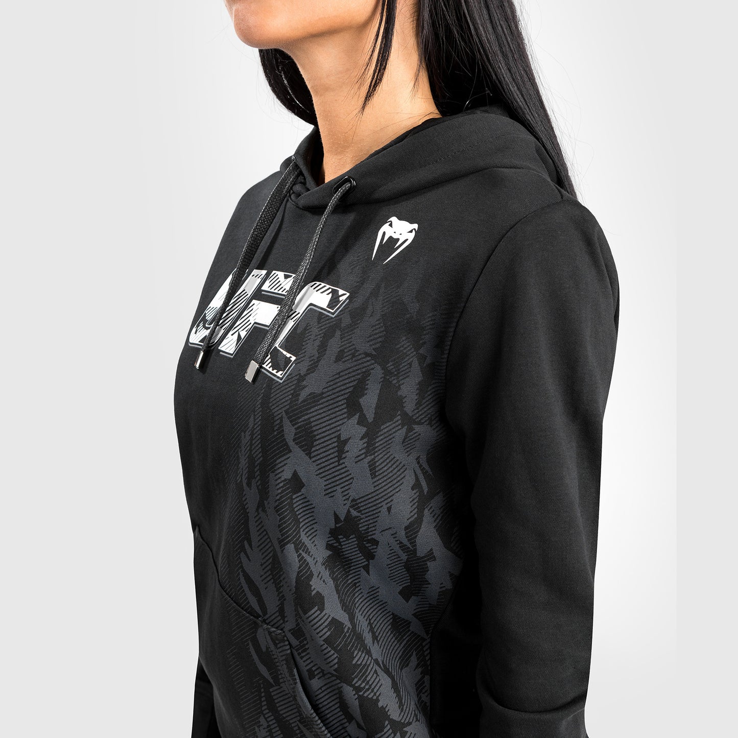 UFC Venum Authentic Fight Week Women's Pullover Hoodie - Black