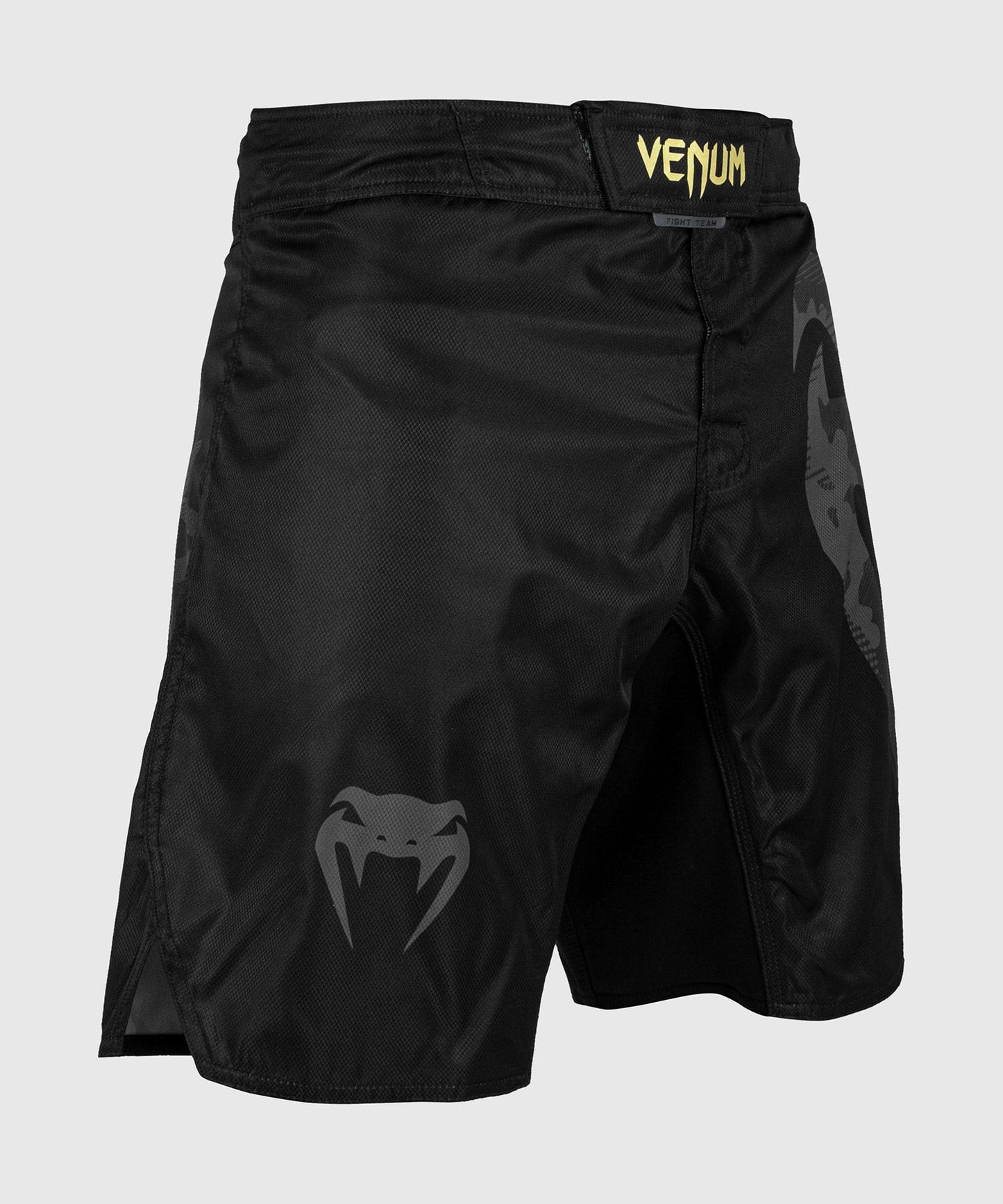Venum Light 3.0 Fightshorts - Black/Gold
