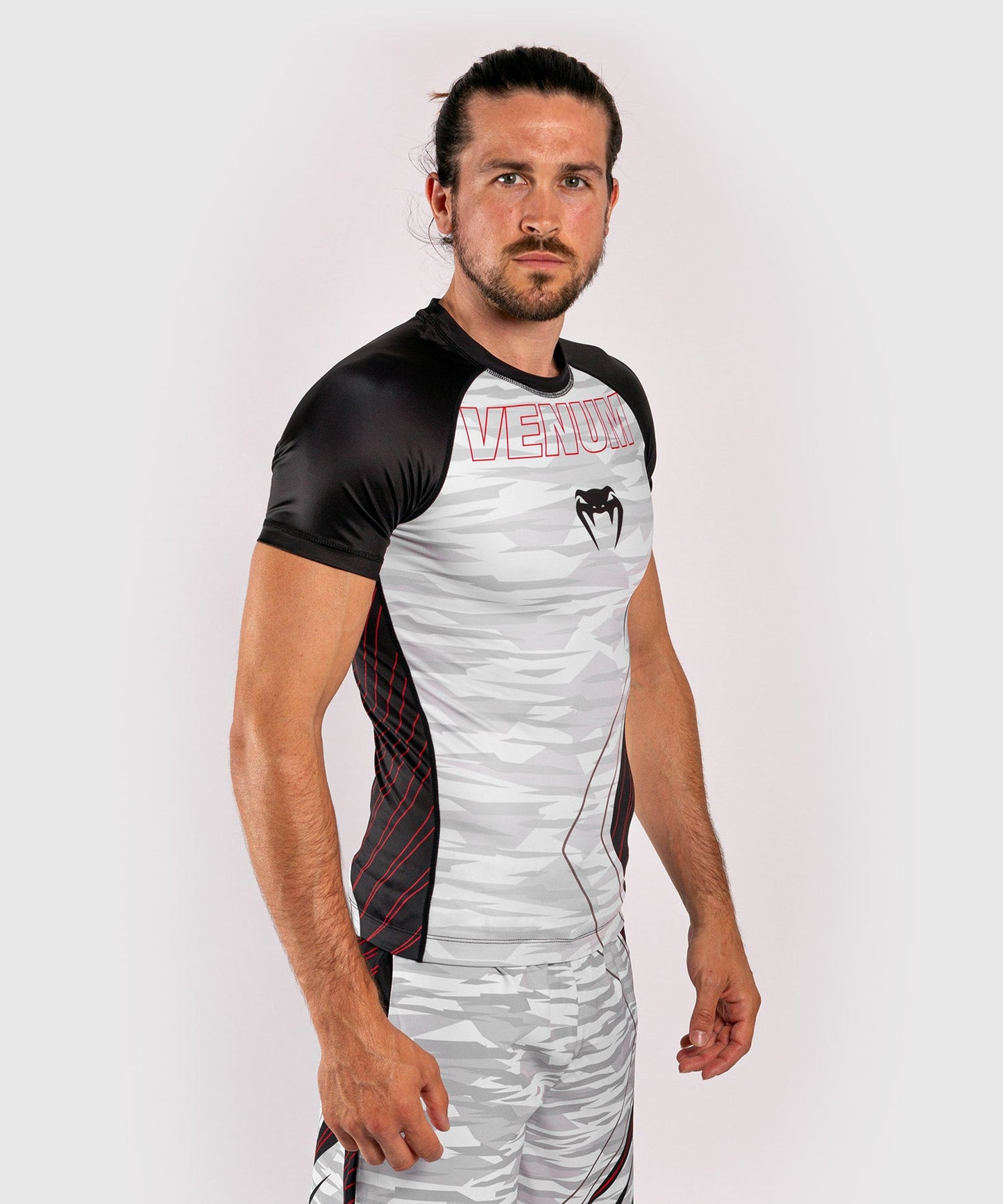Venum Contender 5.0 Rashguard - Short sleeves - White/Camo
