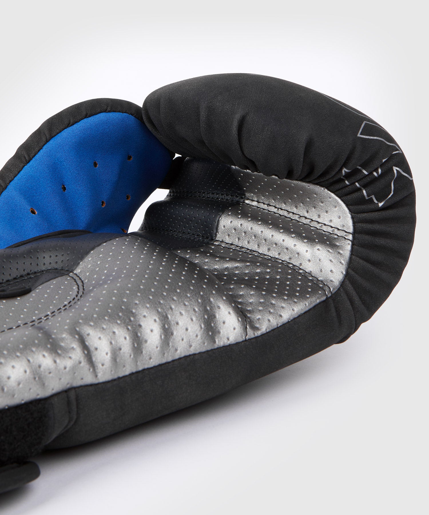 Venum loma boxing gloves sale