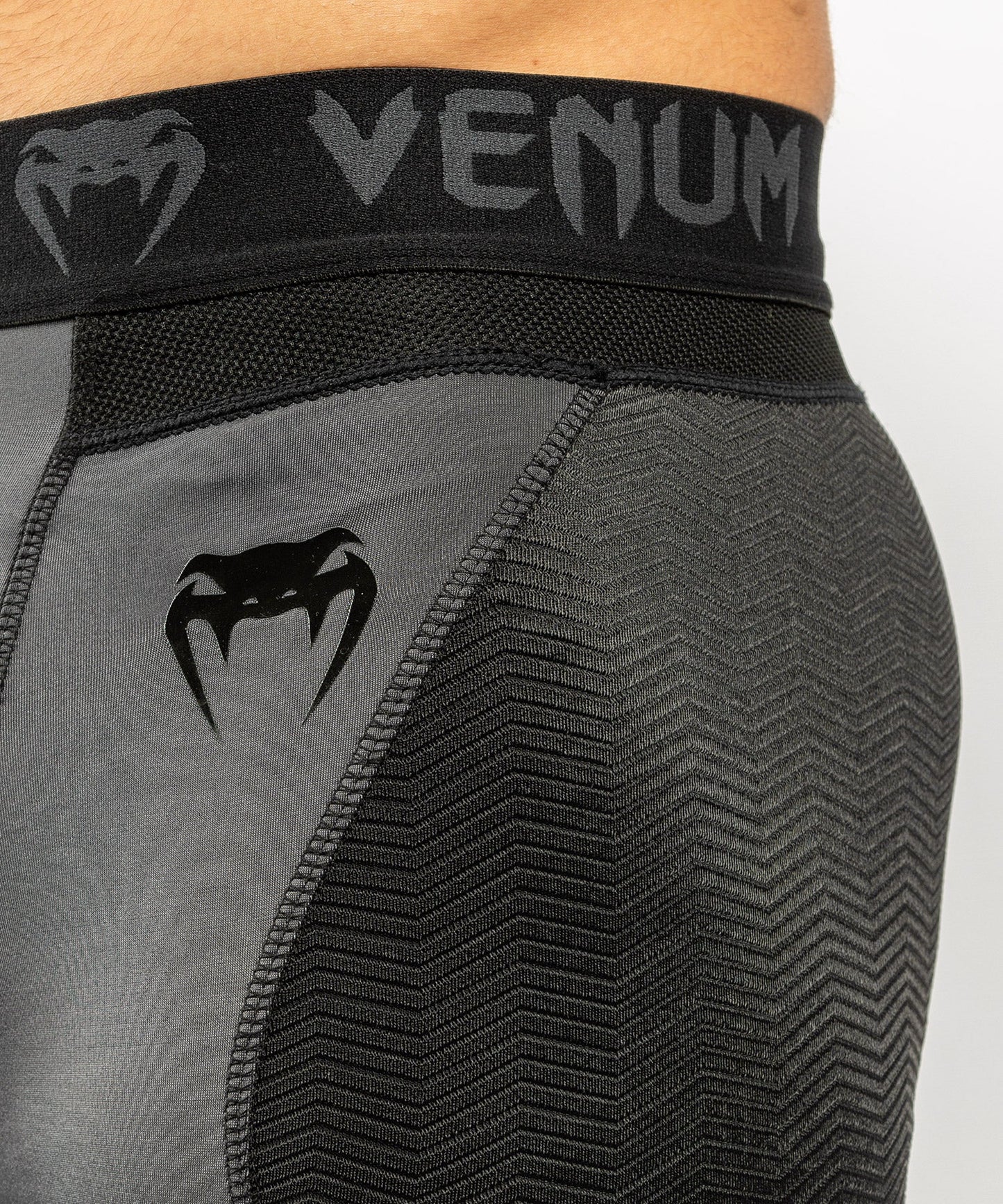 Venum G-Fit Compression Shorts - Grey/Black