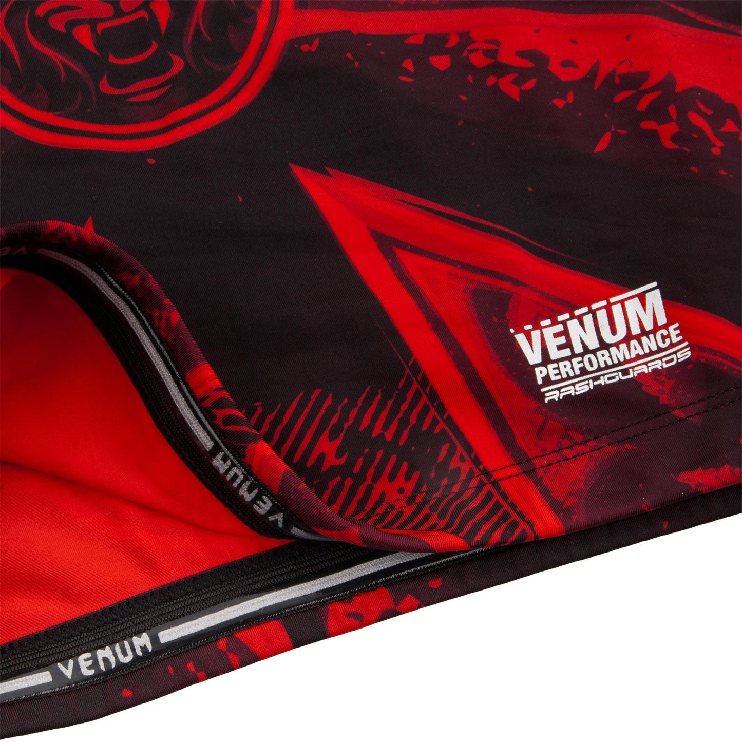 Venum Gladiator 3.0 Rashguard - Long Sleeves - Black/Red