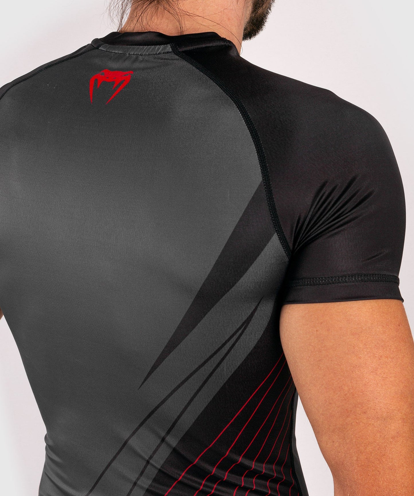 Venum Contender 5.0 Rashguard - Short sleeves - Black/Red