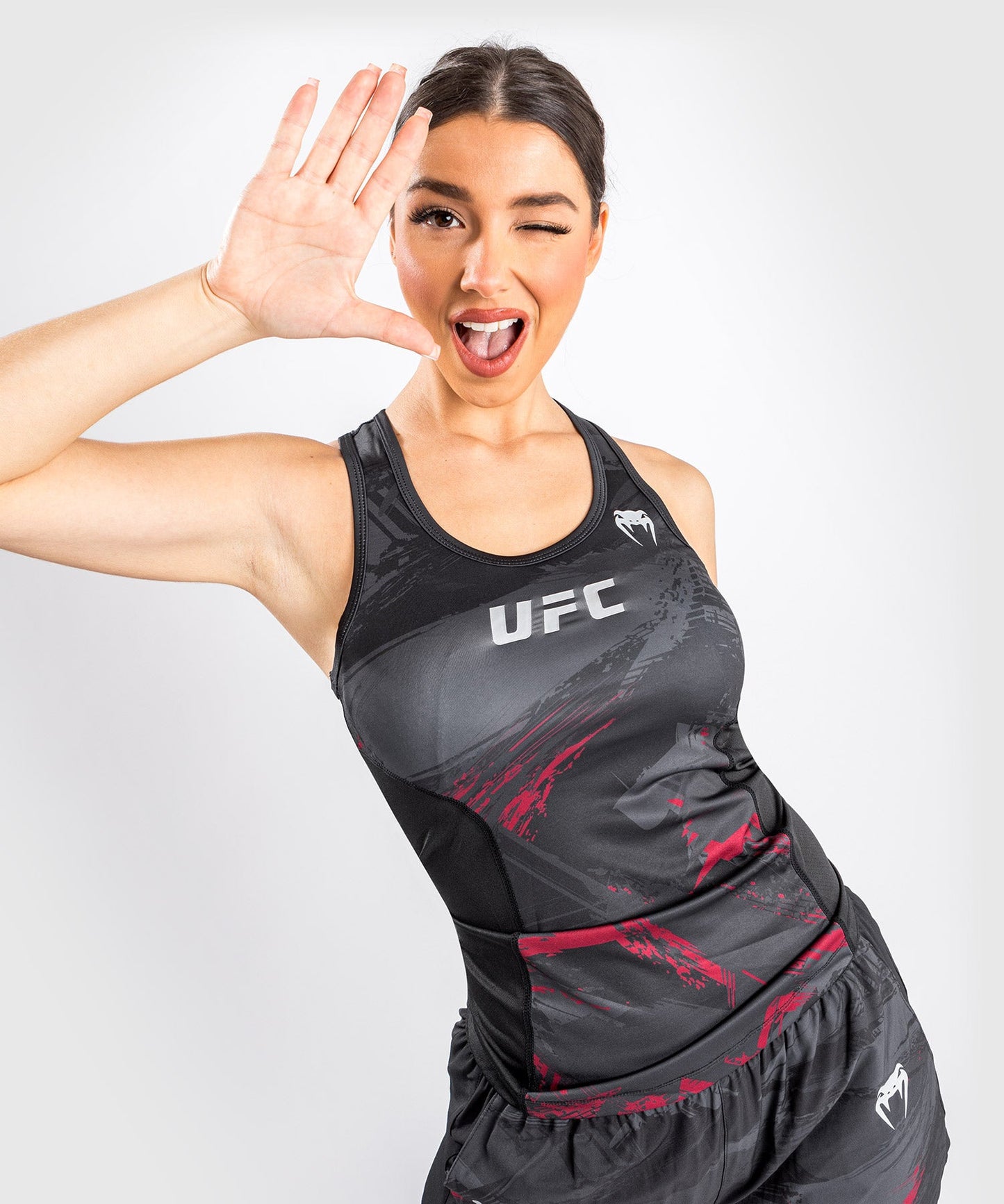 UFC Venum Authentic Fight Week 2.0 Women’s Performance Tank Top - Black/Red