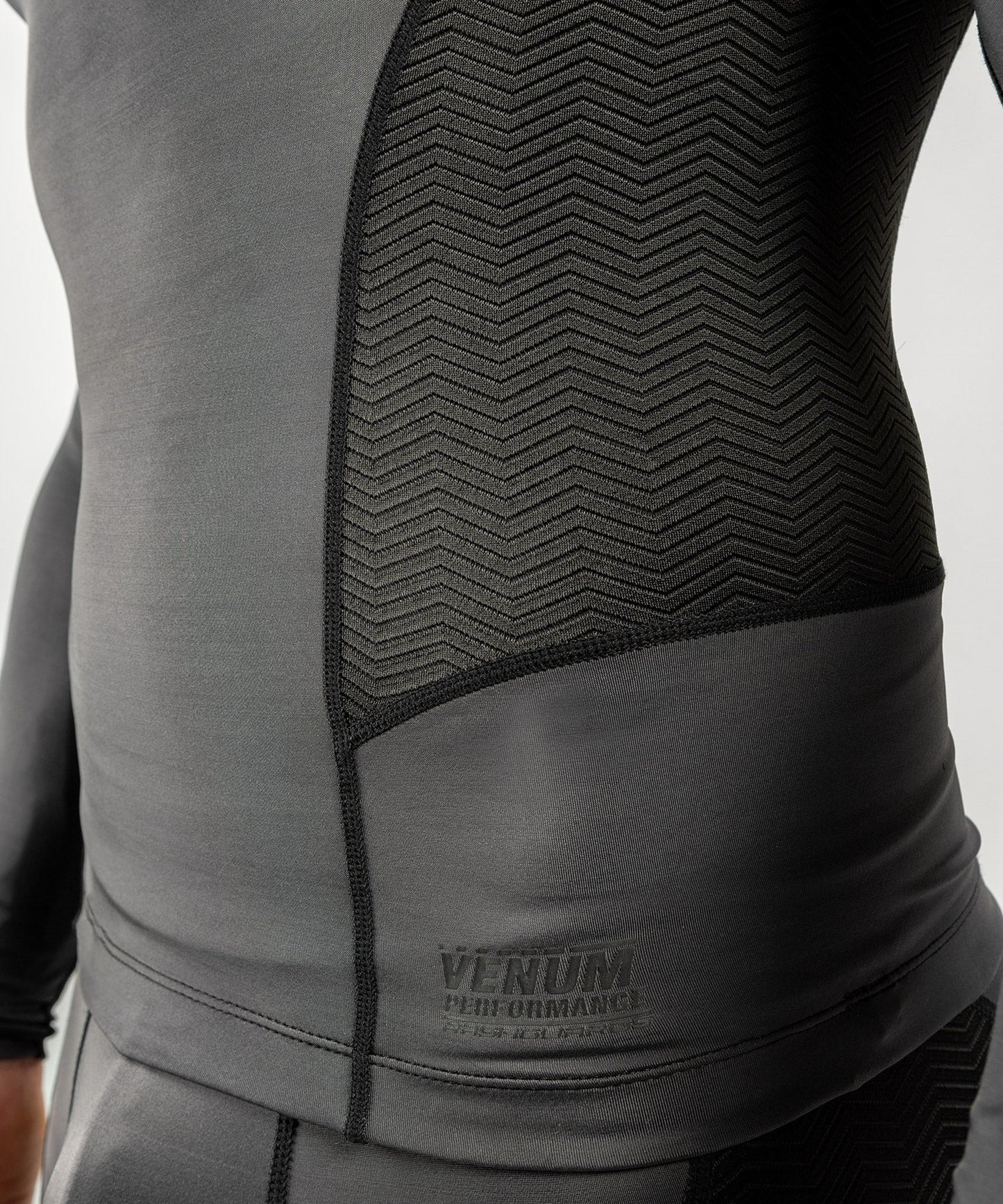 Venum G-Fit Rashguard - Long Sleeves - Grey/Black