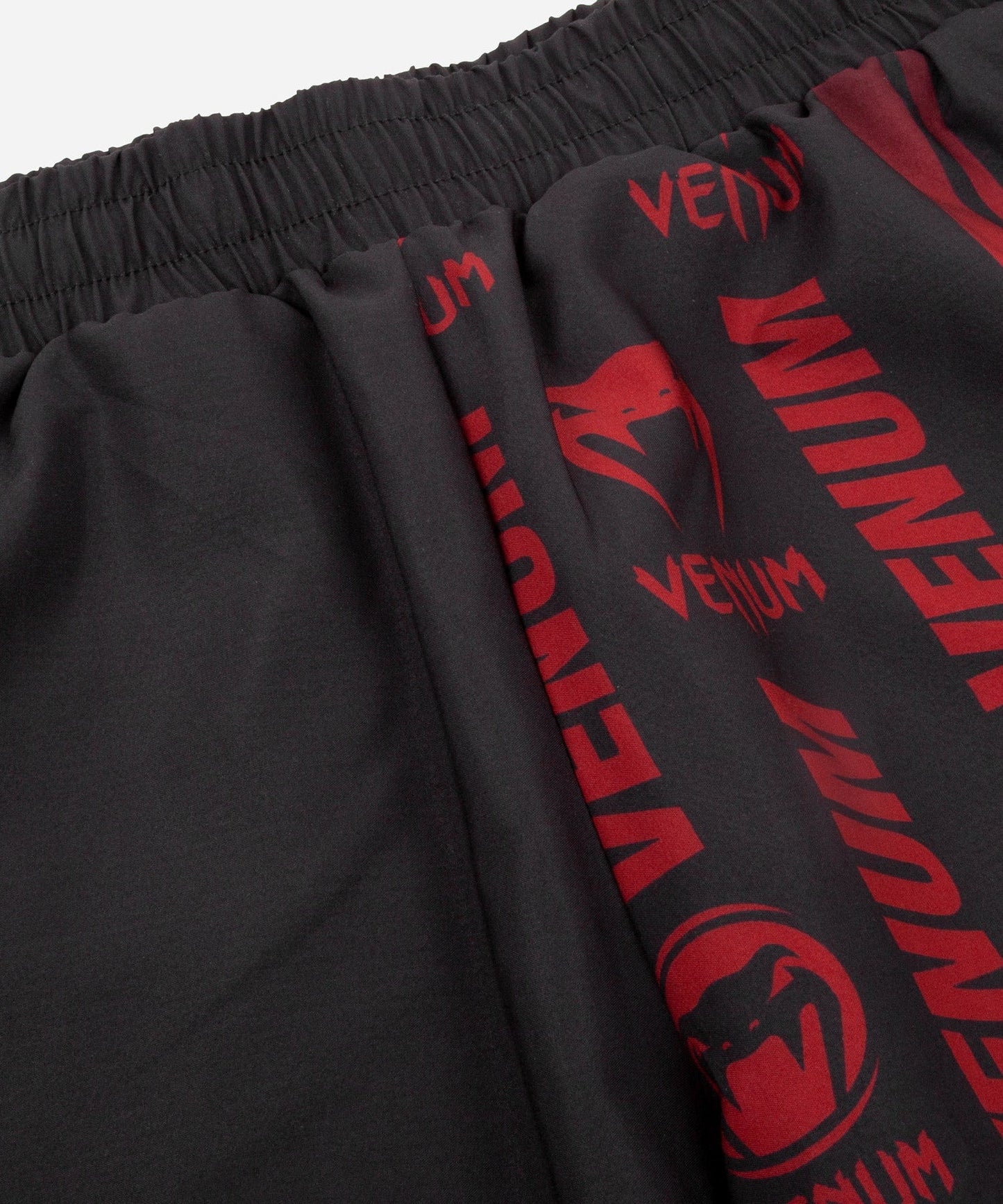 Venum Logos Training Shorts - Black/Red