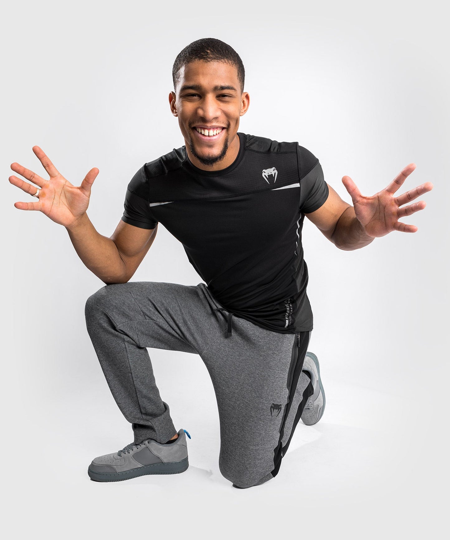Venum Tempest 2.0 Dry tech T-shirt – Black/Grey