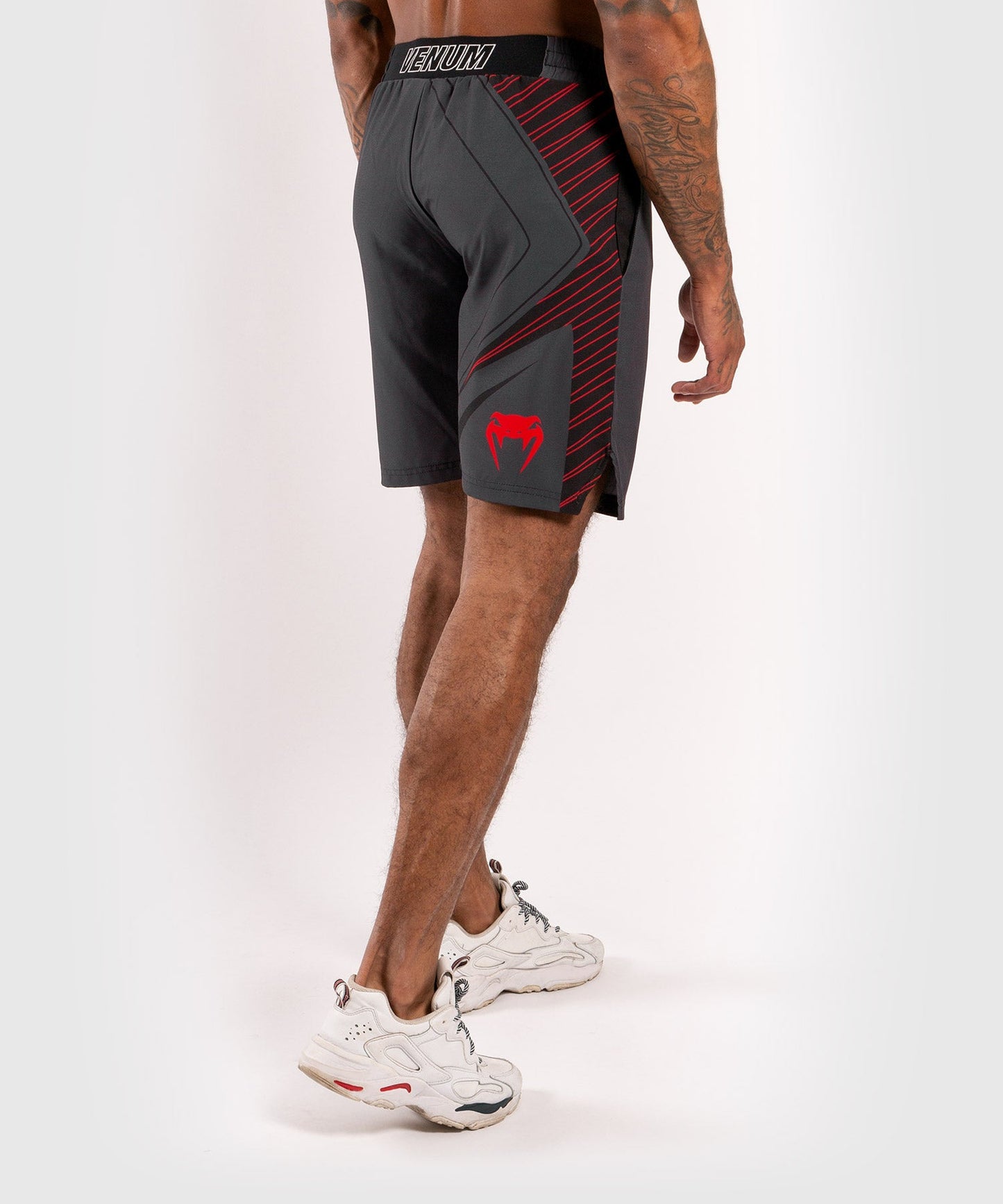 Venum Contender 5.0 Sport shorts - Black/Red